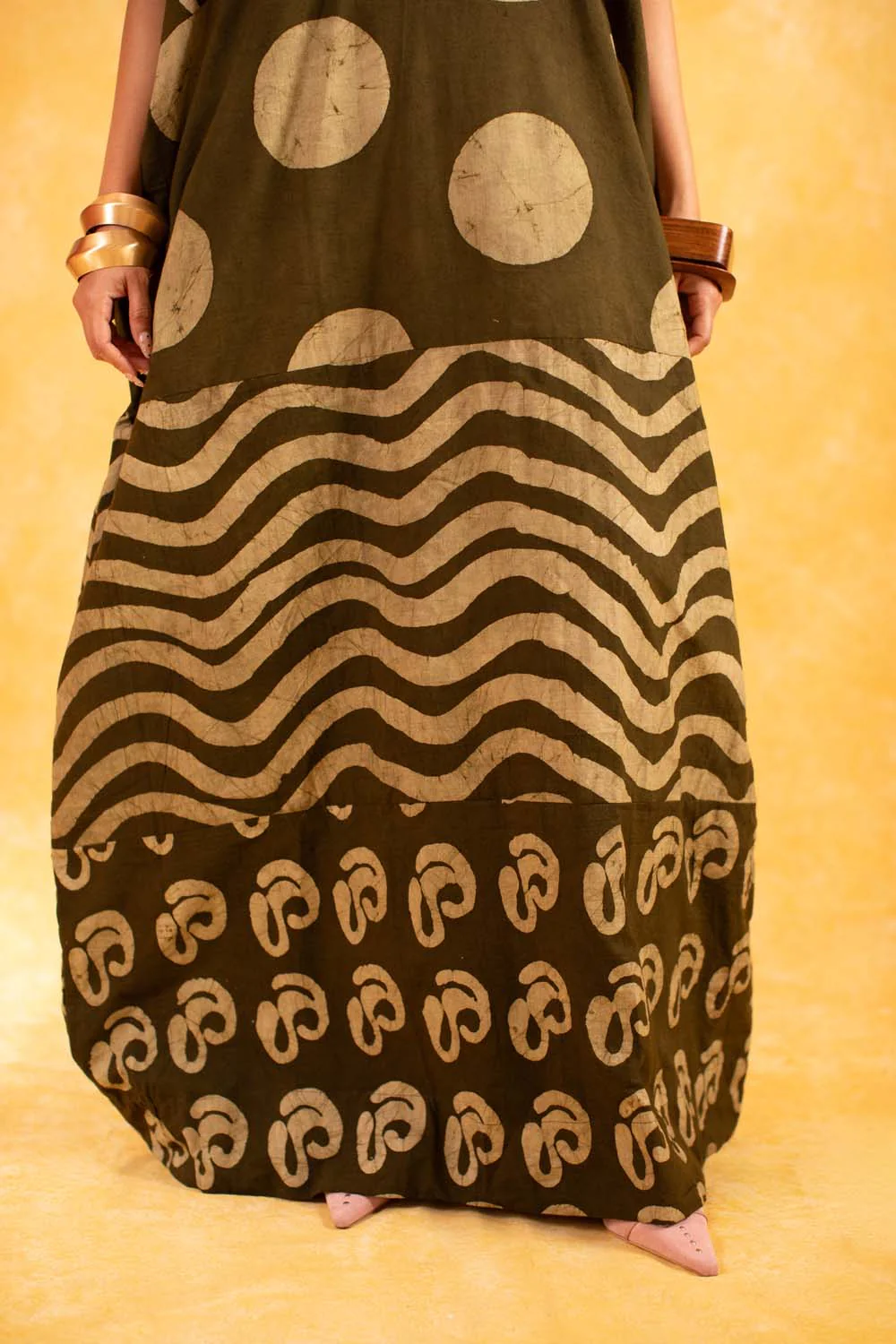 KAI x DYE LAB Agbada - Khaki - Image 6