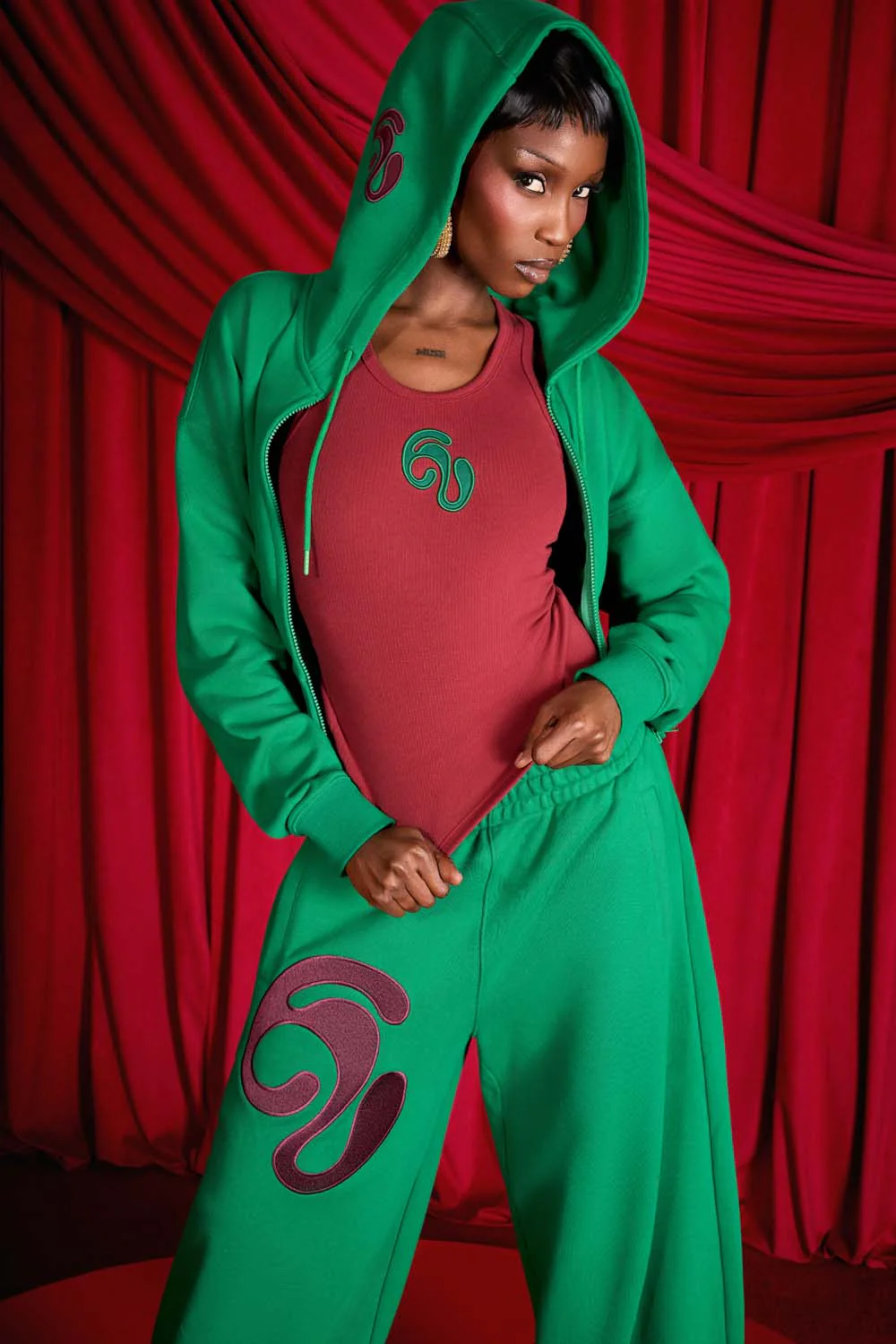 Kaia Logo Embroidered Cotton Zip Up Sweatshirt Cropped Hoodie - Viridian - Image 3