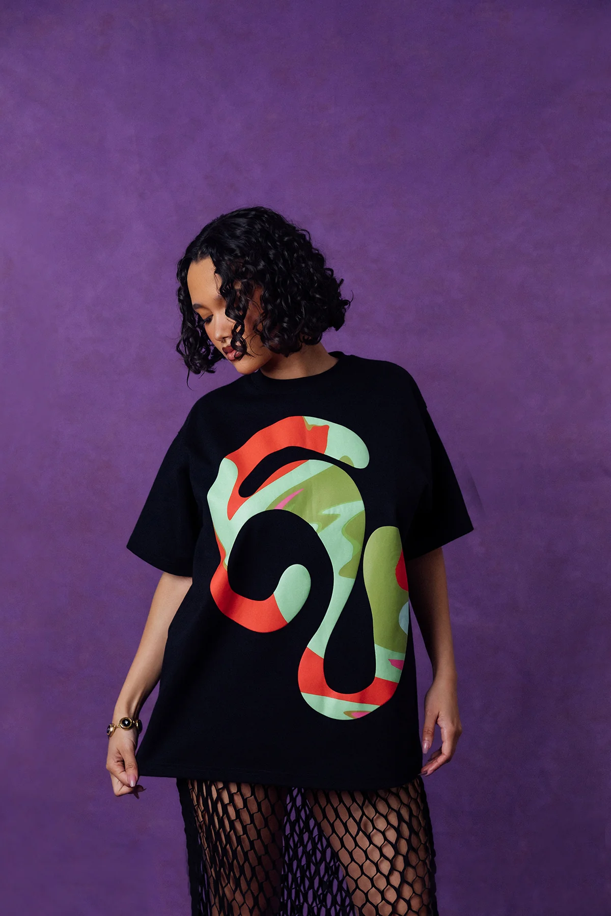 Kaili Oversized Cotton Logo Printed T-Shirt - Black - Image 7