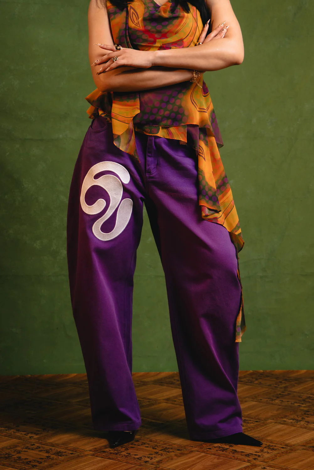 Khala Denim Barrel Leg Logo Embroidered Jeans - Purple - Image 6