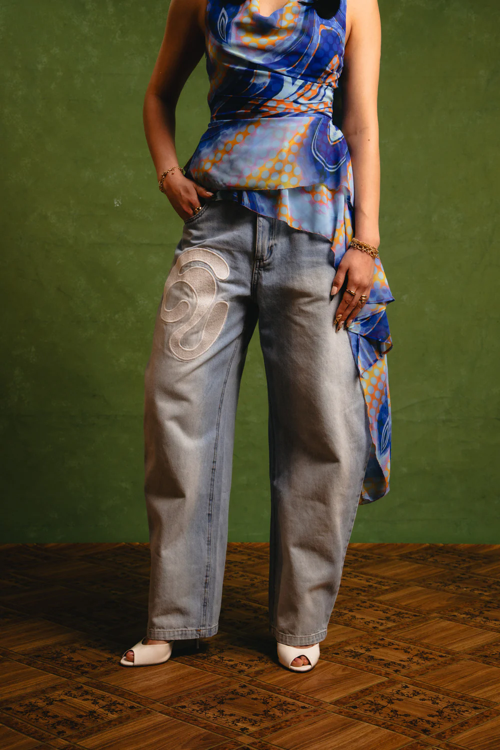 Koa Denim Barrel Leg Logo Embroidered Jeans - Light Blue - Image 8