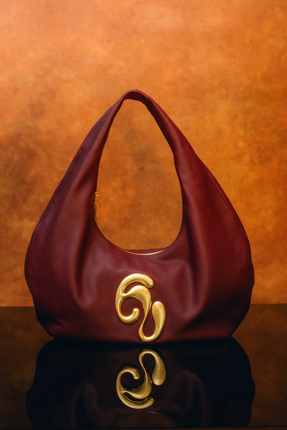 London Togo Leather Maxi Handbag - Burgundy - Image 7