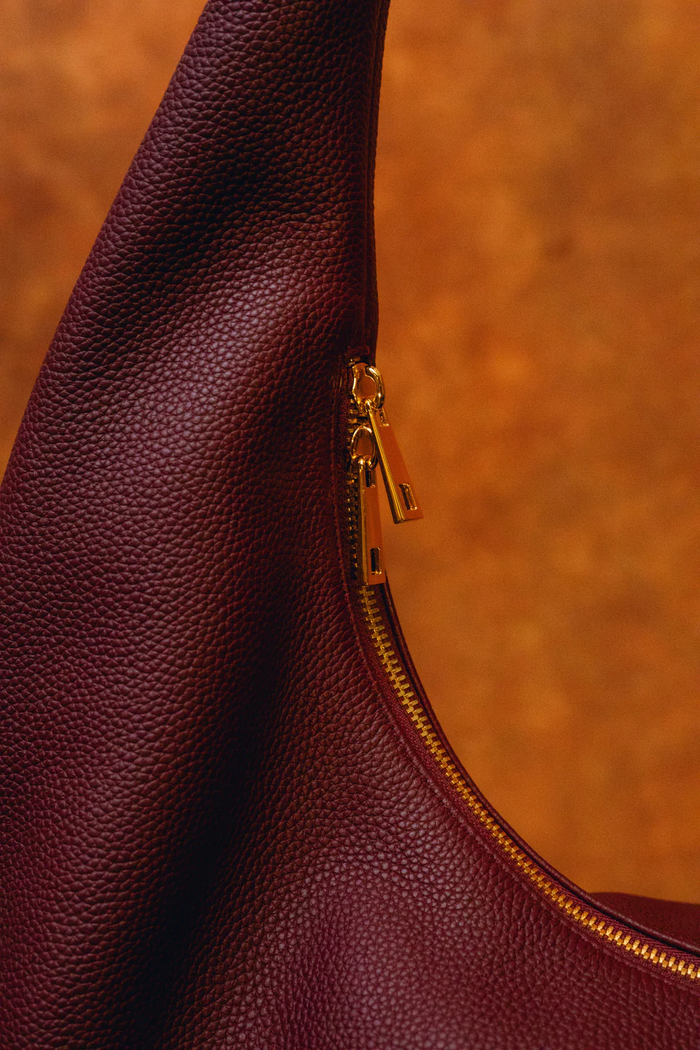 London Togo Leather Maxi Handbag - Burgundy - Image 8