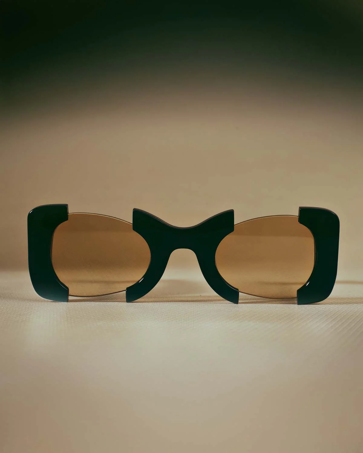 Suki Sculptural Statement Sunglasses - Black - Image 3